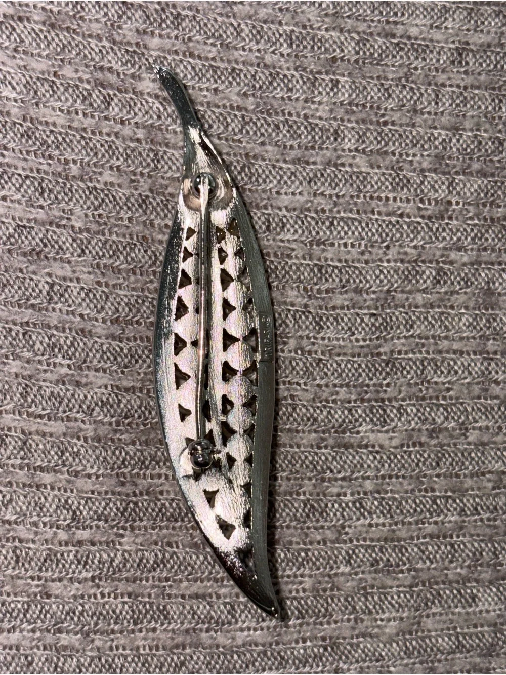 Vintage Trifari signed silver tone wavy faux pearl brooch
